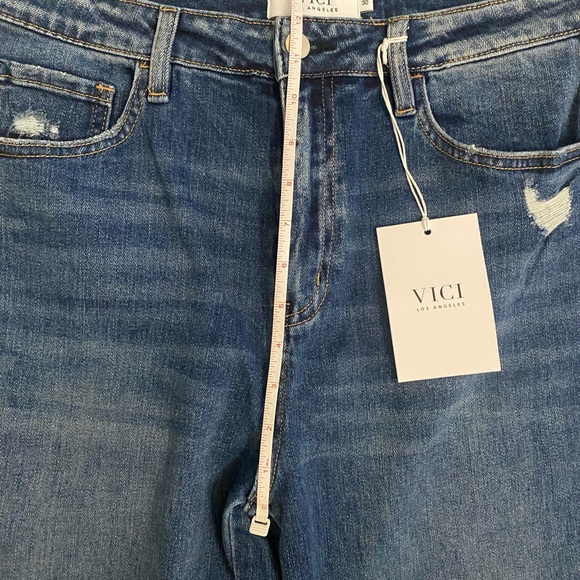 VICI Evangelina Barrel Jeans - Picture 5 of 9